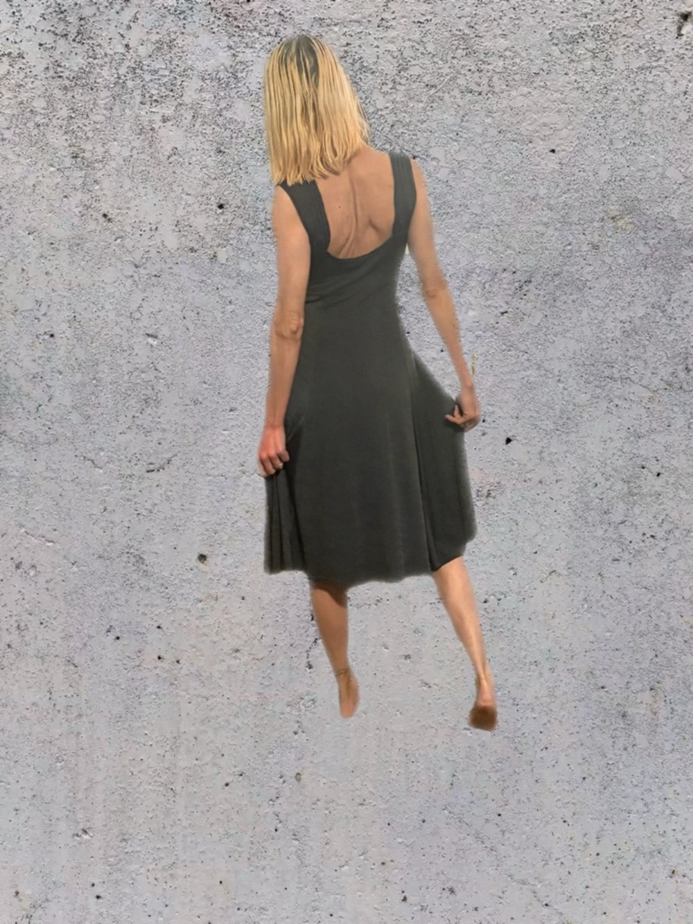 Elegant Grey Midi Dress with Wide Straps - Picture 5 of 5